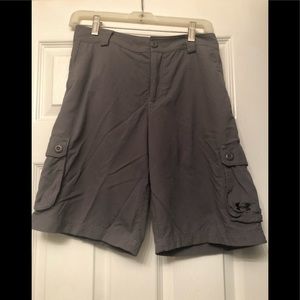 Boys Under Armour Cargo Shorts XL